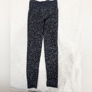 Scrunchie butt leggings